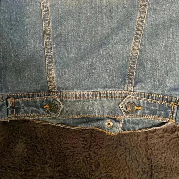 💙 Rhinestone Jean jacket - Picture 6 of 10